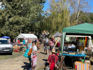 Antikmarkt im Museumsdorf Baruther Glashütte